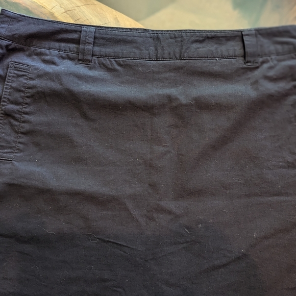 Vaurnet Skort - Picture 3 of 9